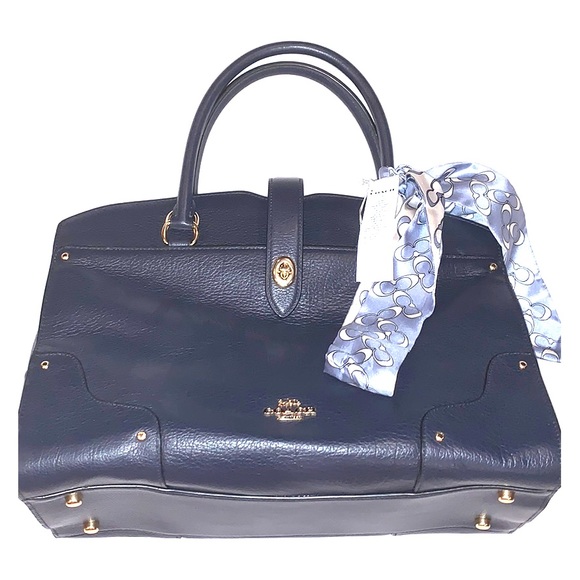 Purse - Picture 1 of 2